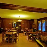 The Inn At Ragged Edge