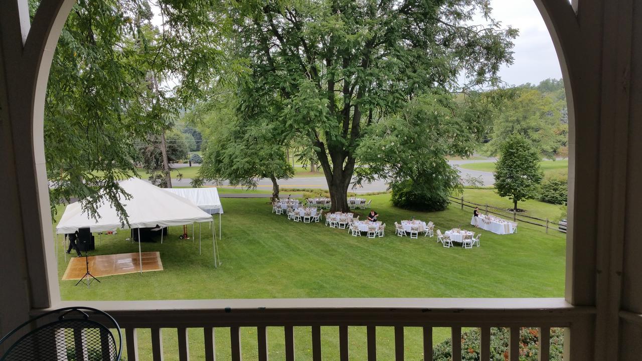 Bed and breakfast The At Ragged Edge 2*