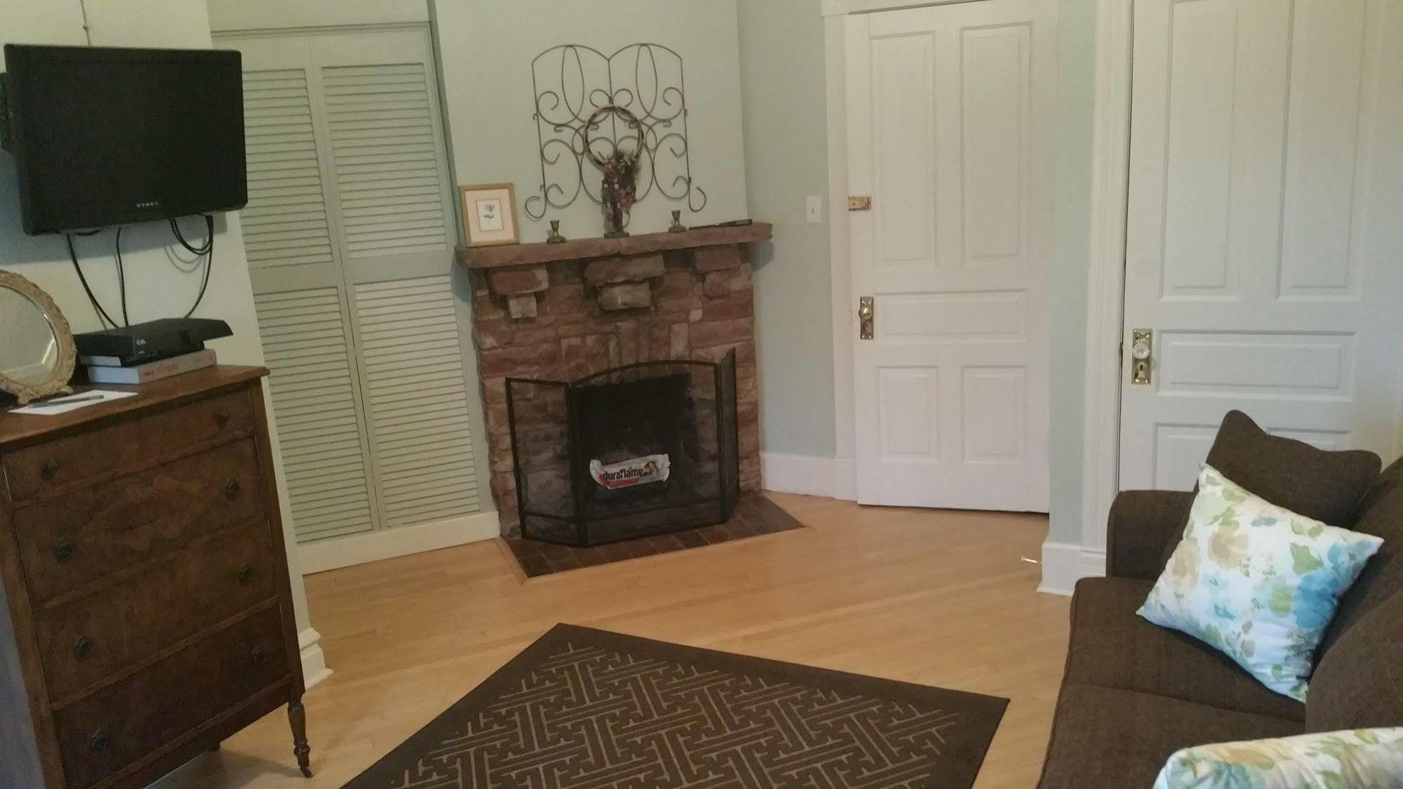 Bed and breakfast The At Ragged Edge Chambersburg
